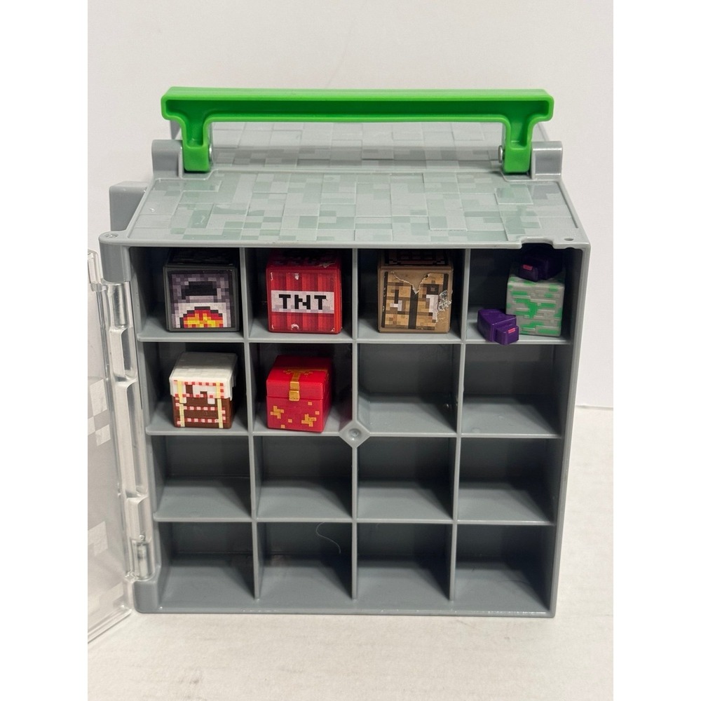 Minecraft Minifigure Collecters Display Case Cube with 22 mini figures 2014 - Picture 11 of 12